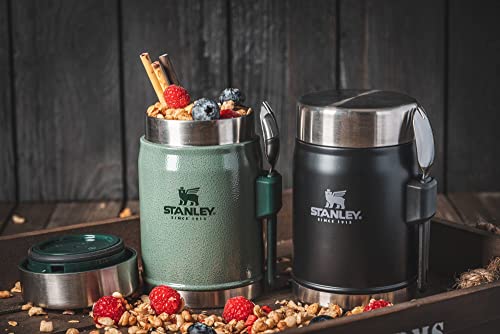 PRODUCTO 713 Tarro para comida Stanley Classic Legendary de 0,4 L con tenedor - Mantiene frío o caliente durante 7 horas - Termo para sopa de acero inoxidable sin BPA - A prueba de fugas - Apto para lavavajillas - Verde martillo