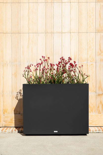 PRODUCTO 729-1 Macetero de plástico Veradek Block Series Span – Macetero rectangular alto para patio/porche al aire libre | Durable para todo clima con cubo extraíble | Diseño moderno para plantas, flores, jardín.